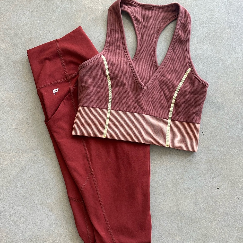 Fabletics workout set